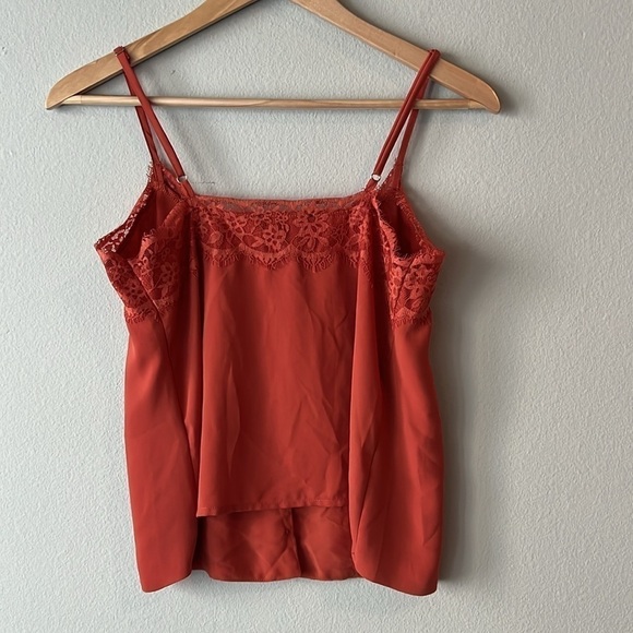 Forever 21 Lace Trim Button Front Camisole Tank Top in Burnt Orange Size Small - Picture 3 of 5